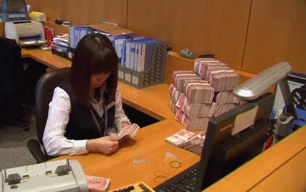 China nu intervine asupra yuanului pentru a stimula exporturile